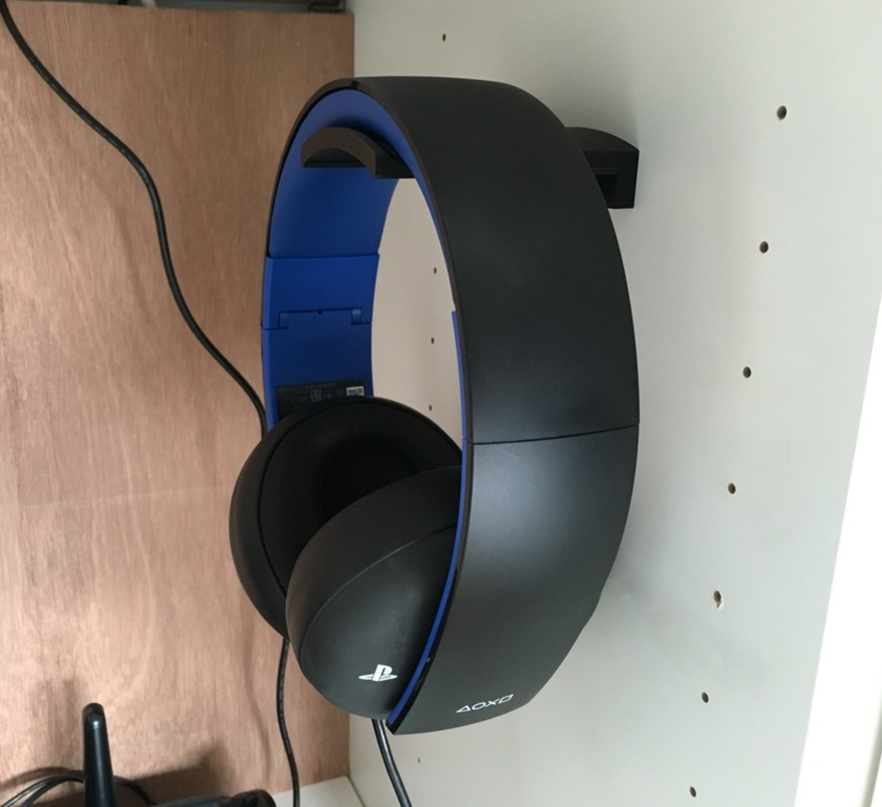 Download free STL file Headphones holder • 3D printable template ・ Cults